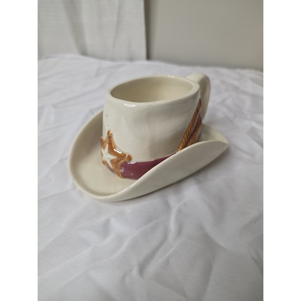 Ceramic Cowboy Hat‎ Shaped Mug with Sheriff Badge Design